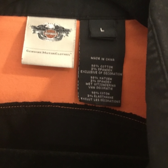 Harley Davidson woman’s zip shirt - Picture 2 of 5